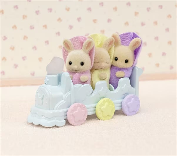 Triplets Baby Bathtime Set by Calico Critters