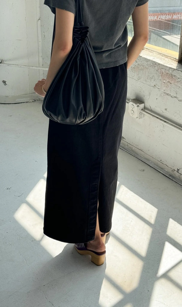 Long City Skirt (Black) by Le Bon Shoppe