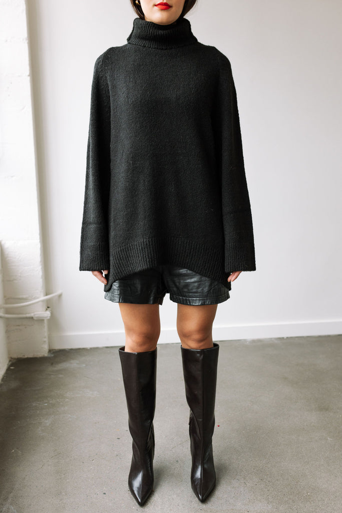 Alpaca and Wool Blend Sweater (Black) by ottod'Ame