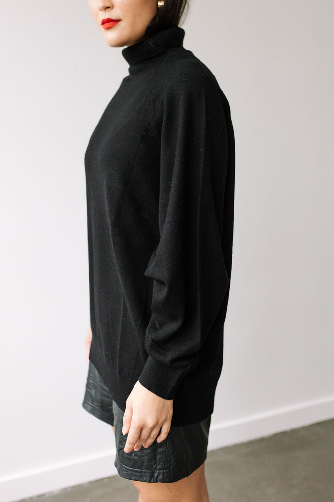 Merino Wool Sweater (Black) by ottod'Ame