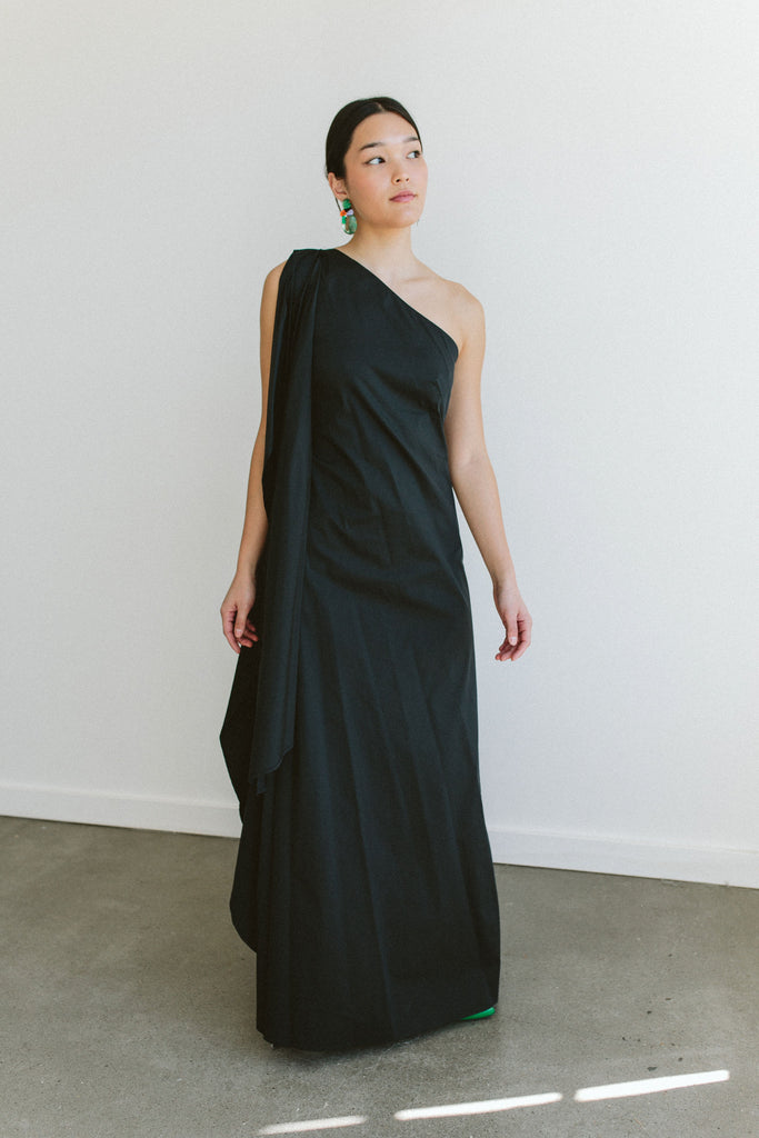 Dune Poplin Gown (Black) by Simon Miller