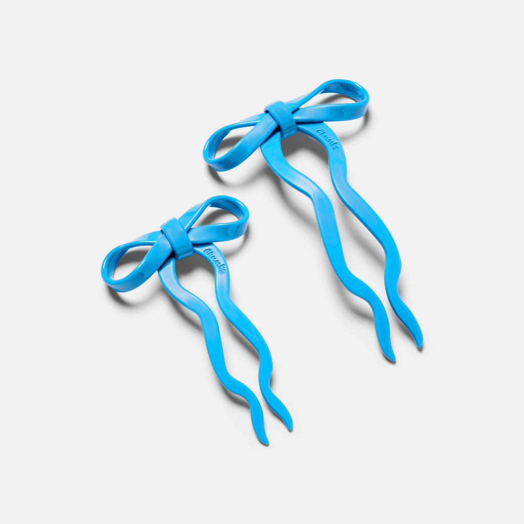 Small Bow Hairpin (Blue) by The Yo Store