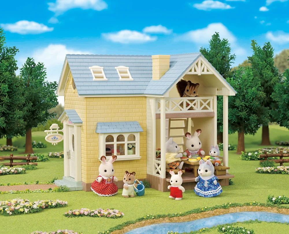 Bluebell Cottage Gift Set by Calico Critters